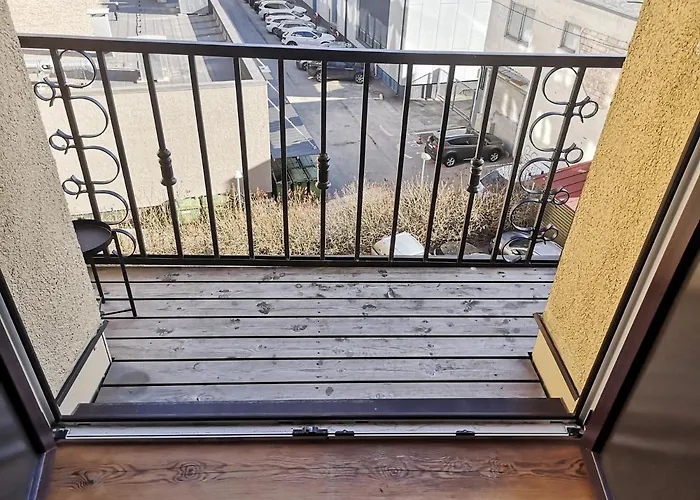 Gonsiori 3 Tenors Lägenhet *